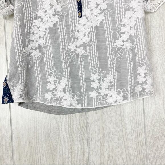 Anthropologie | Tiny | Dulcinea Embroidered Blouse Size XS - Picture 9 of 11